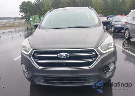 2017 Ford Escape Se z USA, uszkodzony, nr VIN 1FMCU0GD7HUC13120